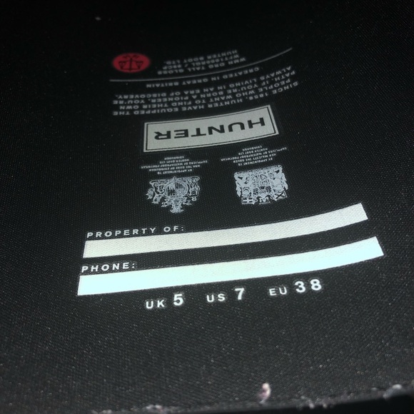 𝅺HUNTER Tall High Gloss Boots | US 7 - Picture 6 of 16